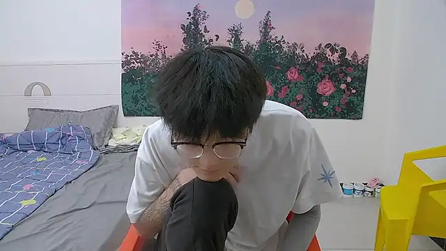 KK-cuteboy live sex cam
