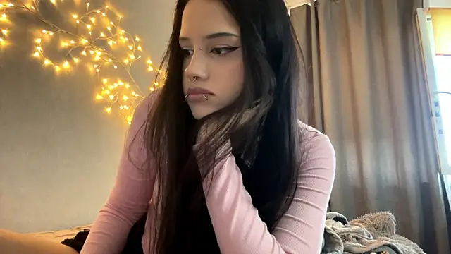 LouisePavlides webcam