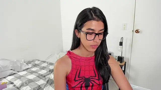 Mazikeen__18 webcam