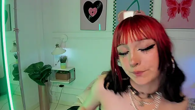 Zoe_Lynch_ webcam