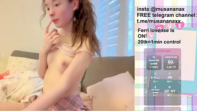 musananax Stripchat cam model