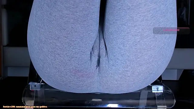 Cameltoe_squirt_inPants webcam