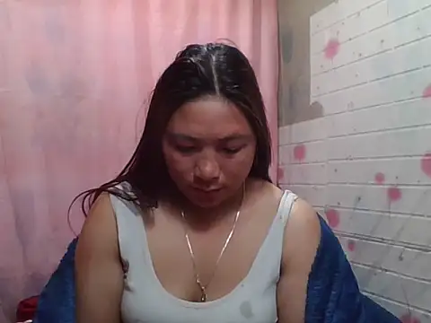 Hena__ webcam