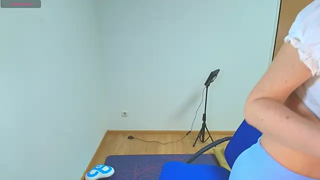 Sweet_Eira live sex cam