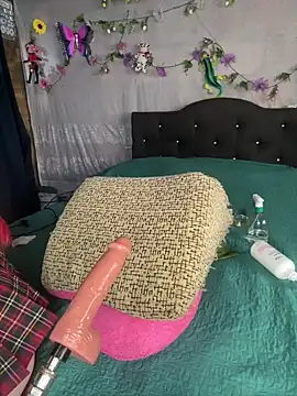 NinaGauther webcam