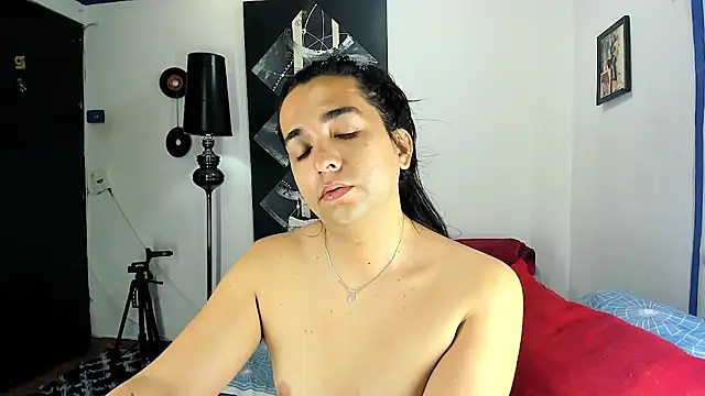 SARAMISHA webcam