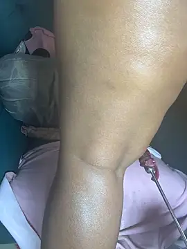 Hottywetsexy webcam