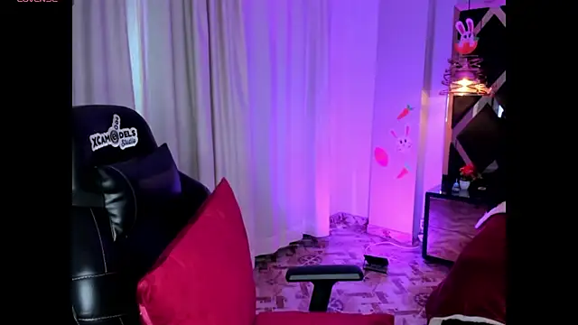 Lucia_24x webcam