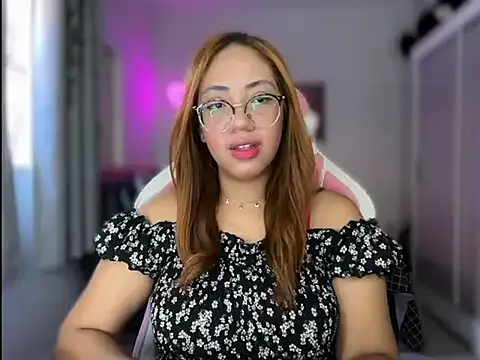 CutieVictoria webcam