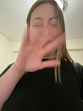 AlisaWhite webcam