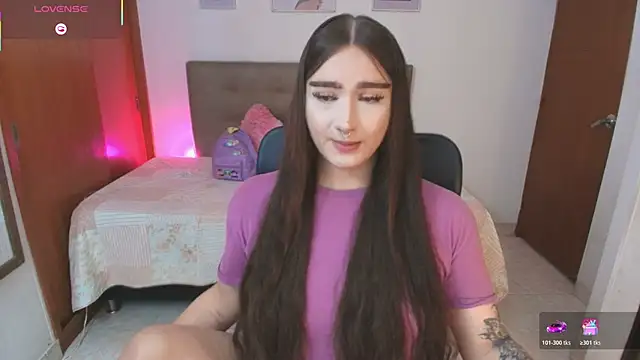 Miley_Baker webcam