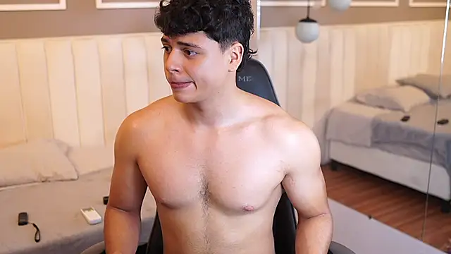 Ethan_occonor live sex cam