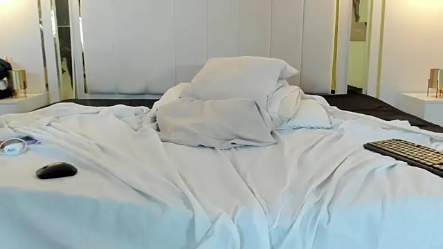 naughtyrose_vc webcam