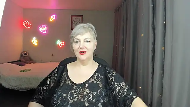 Mary-Leee webcam