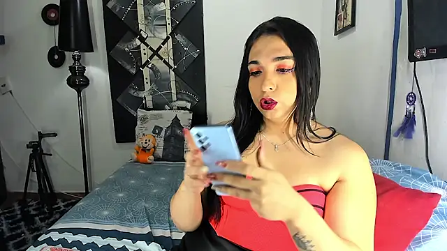 SARAMISHA webcam
