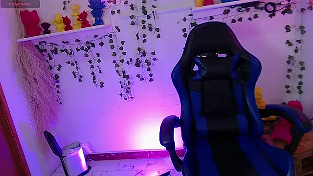 _sharlotte777 webcam