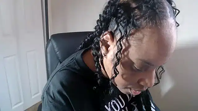 Sexymona1218 webcam