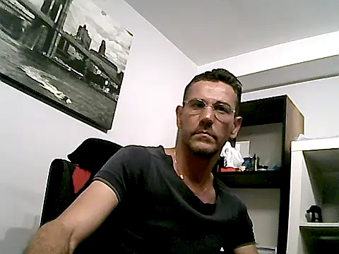 mastercharisma35 webcam