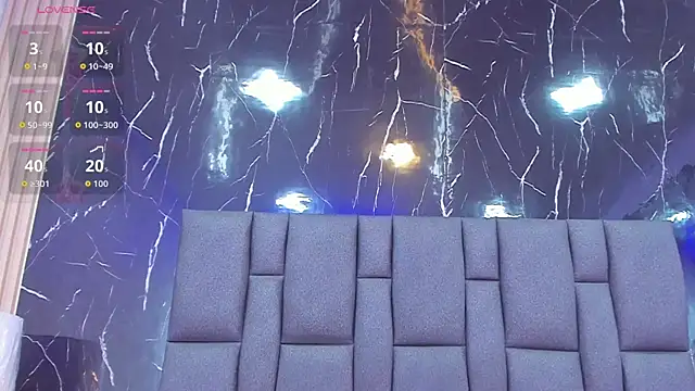 BustyGlow webcam