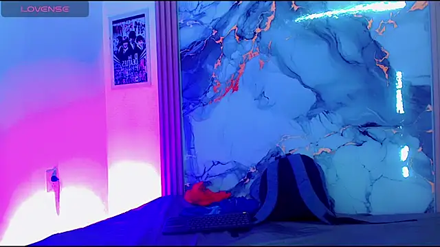 brunnette_hot webcam