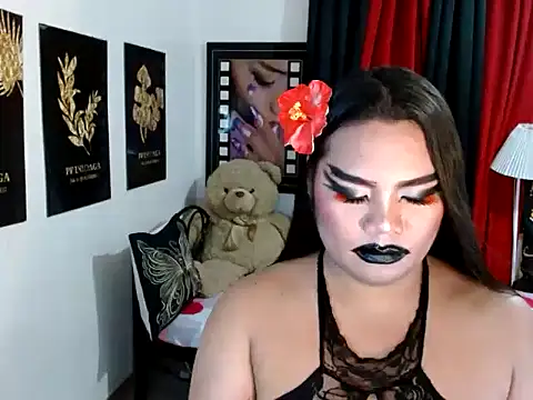 TSbrianaHugeCock webcam