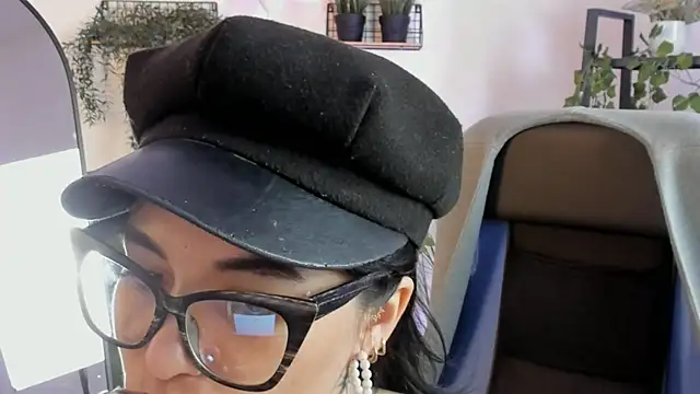 NeoGeisha webcam