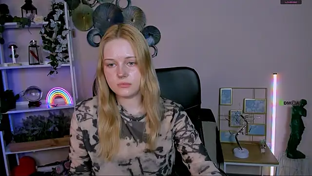 trixy_melison webcam