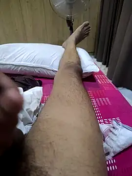 santhoshkannadaboy webcam