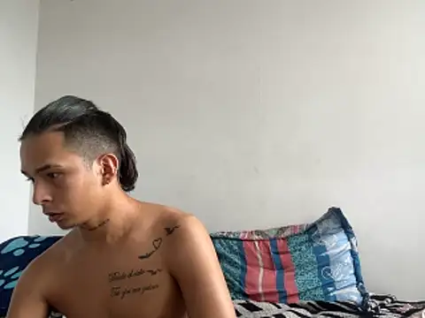 bliinkii_and_luka_ live sex cam