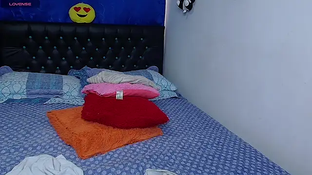 Melikasweetz webcam