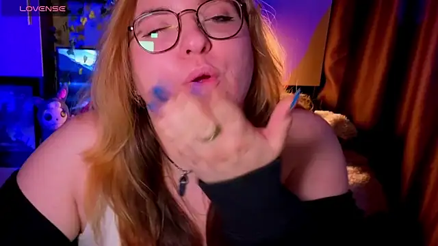 ZayaRush webcam
