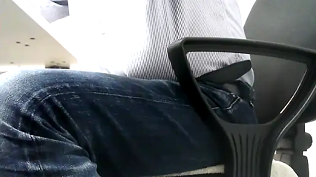 gitano697 (Ask my age) - ride dildo and cum