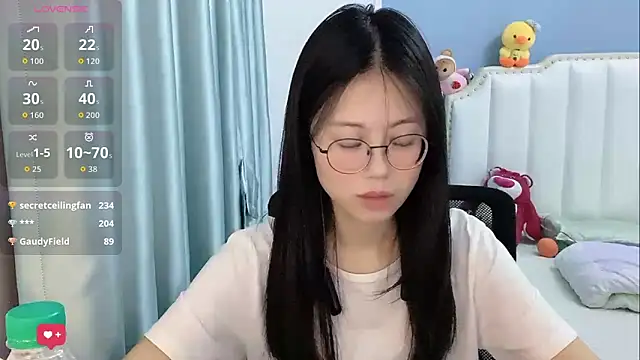 Luna-666 webcam