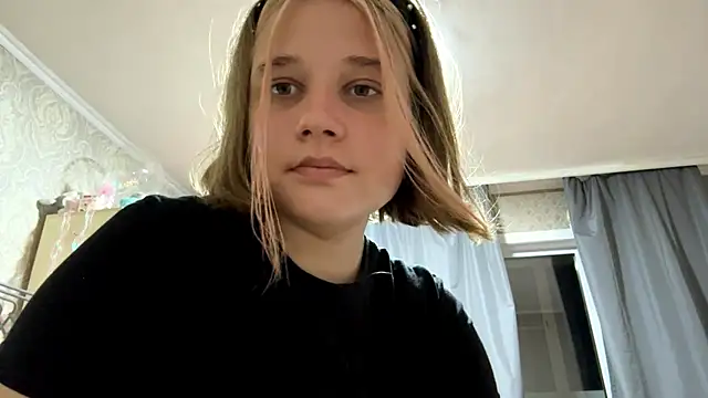 HildeConery webcam