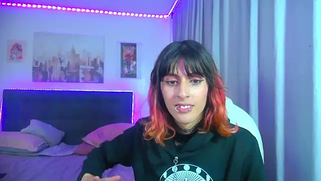 goth_minerva webcam