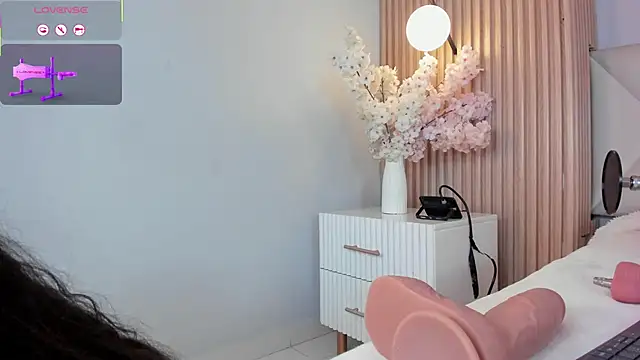 Mila_Hank_ webcam
