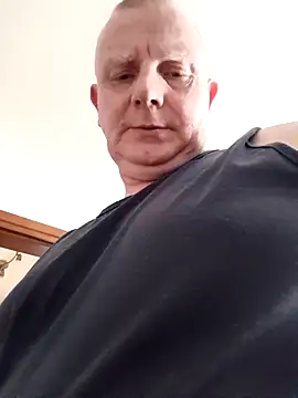 Misiopasyw1 live sex cam
