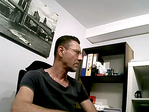 mastercharisma35 webcam