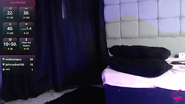 charlotte_brawn webcam