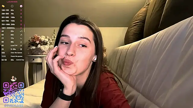 DarlineBrustera Stripchat cam model