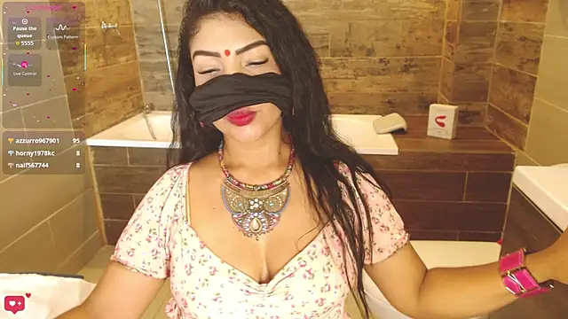 Iniya_Parul webcam