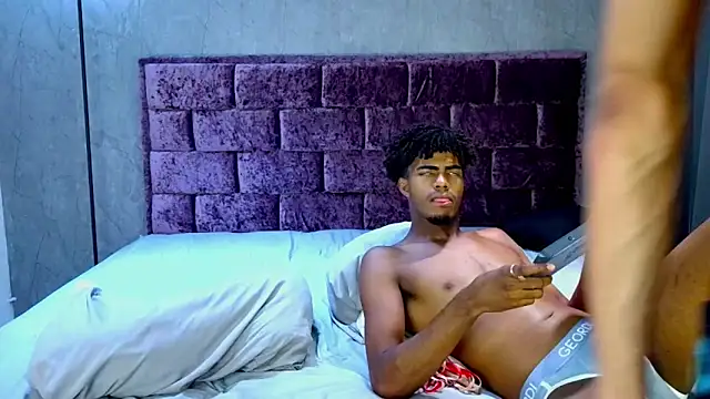 The_golden_boys1 webcam