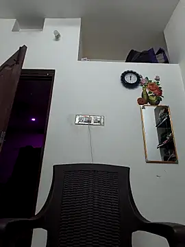 Tamil_Yalini12 webcam