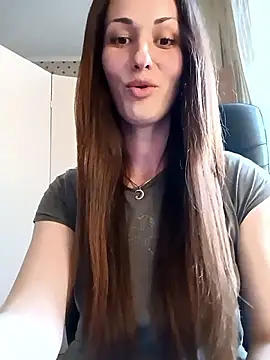 LunaCrystall webcam