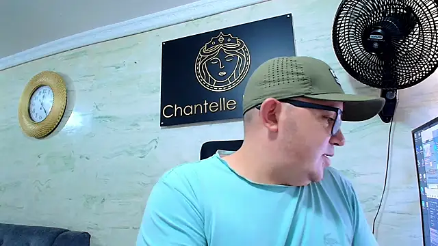 maximo_daddy webcam