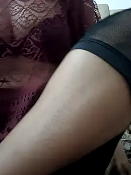 Lovely_08 webcam