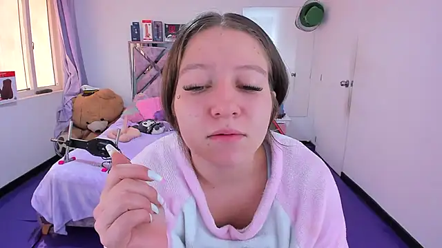 Luna_Analya webcam