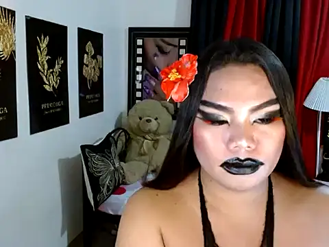 TSbrianaHugeCock webcam