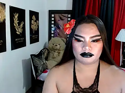 TSbrianaHugeCock webcam