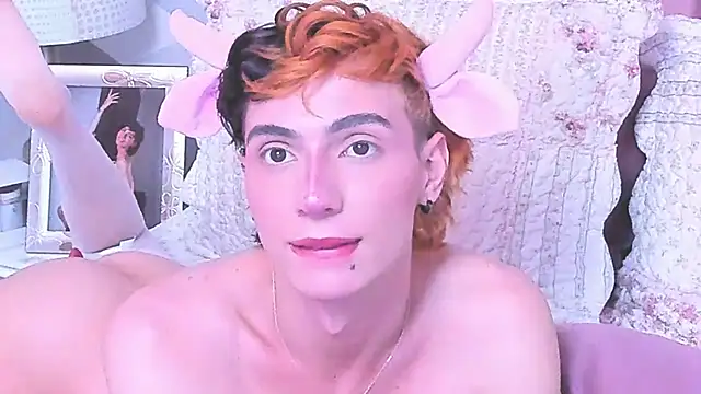 KylieMonnett webcam